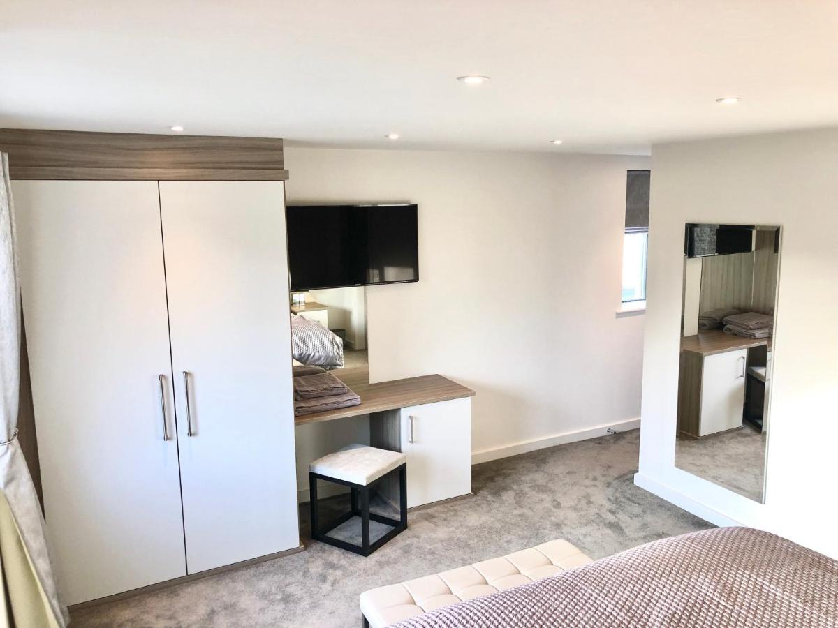 Millstream Mews Apartment Бейкуел Екстериор снимка