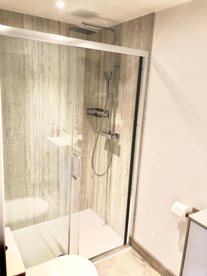 Millstream Mews Apartment Бейкуел Екстериор снимка