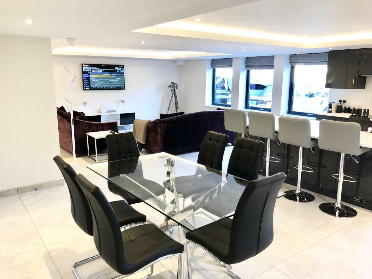 Millstream Mews Apartment Бейкуел Екстериор снимка