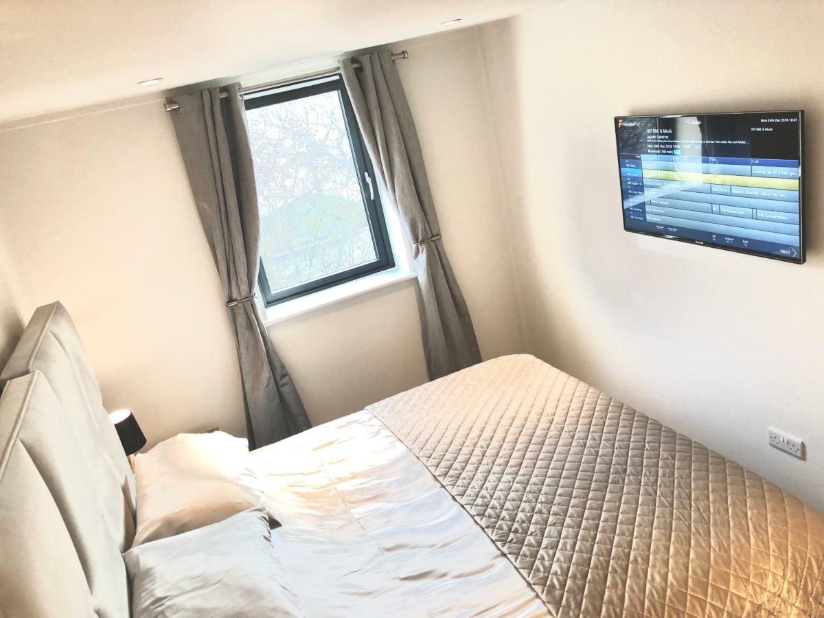 Millstream Mews Apartment Бейкуел Екстериор снимка