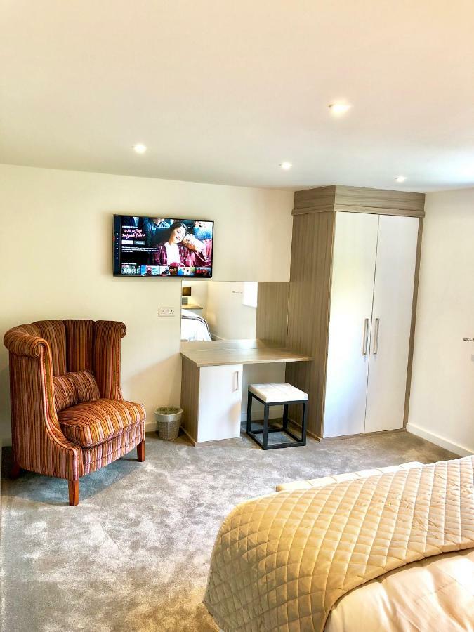Millstream Mews Apartment Бейкуел Екстериор снимка