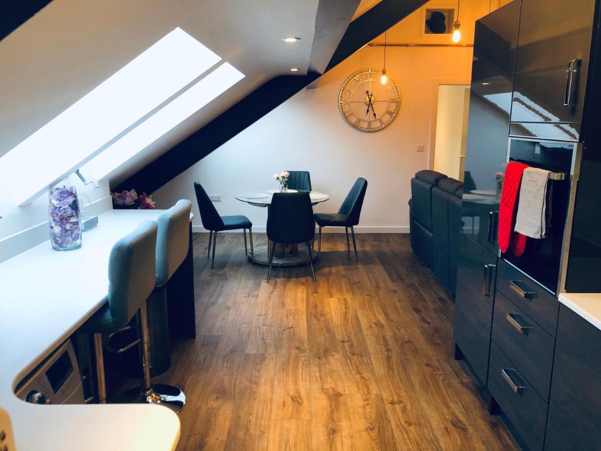 Millstream Mews Apartment Бейкуел Екстериор снимка