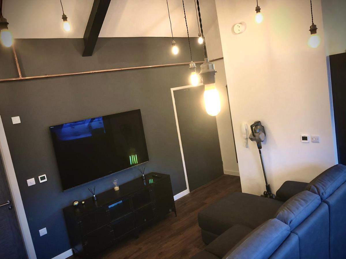 Millstream Mews Apartment Бейкуел Екстериор снимка